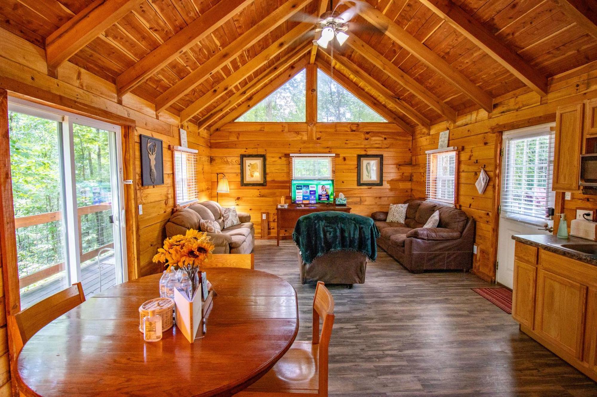 Kozy Haven Log Cabin Rentals Columbia Екстериор снимка